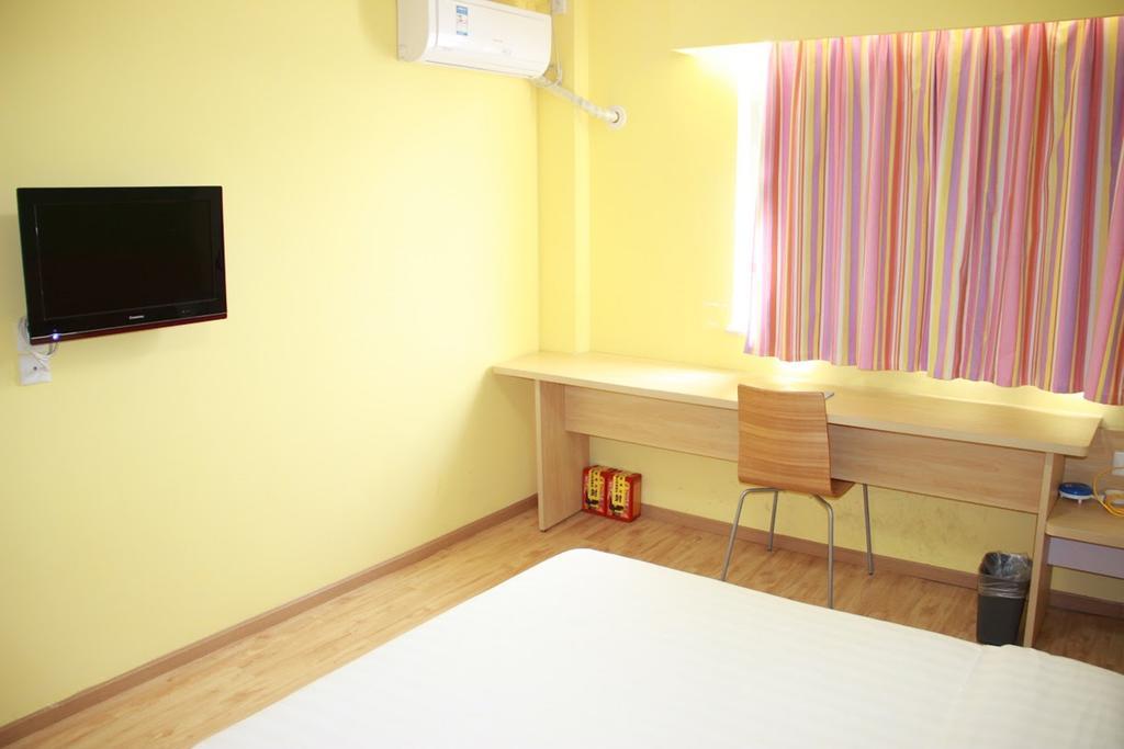 7Days Inn Guangzhou Tianhe Tangxia Junjing Huayuan Kültér fotó
