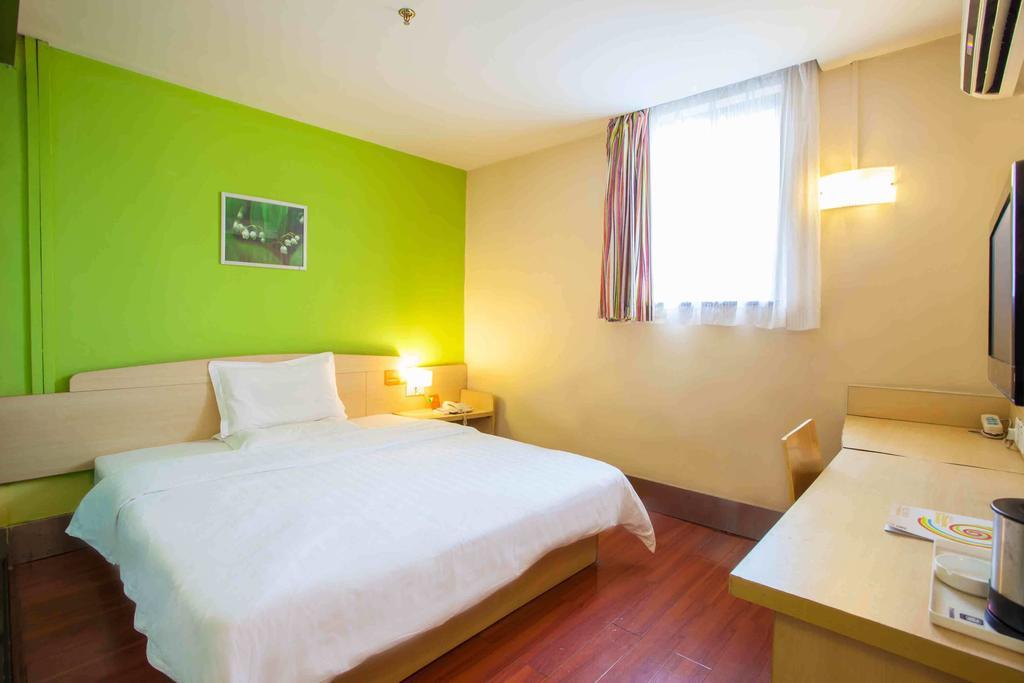 7Days Inn Guangzhou Tianhe Tangxia Junjing Huayuan Szoba fotó